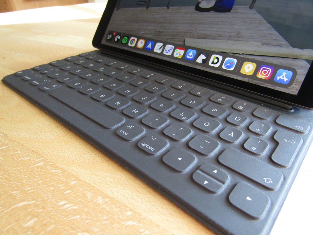 iPad Air 3 Smart Keyboard