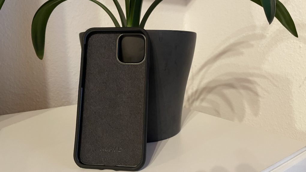 Nomad iPhone 12 Pro Leder Case Innenseite