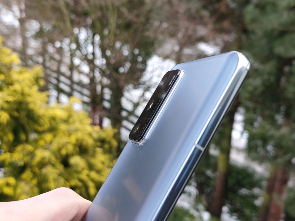 Huawei P40 5G Seitlich betrachtet