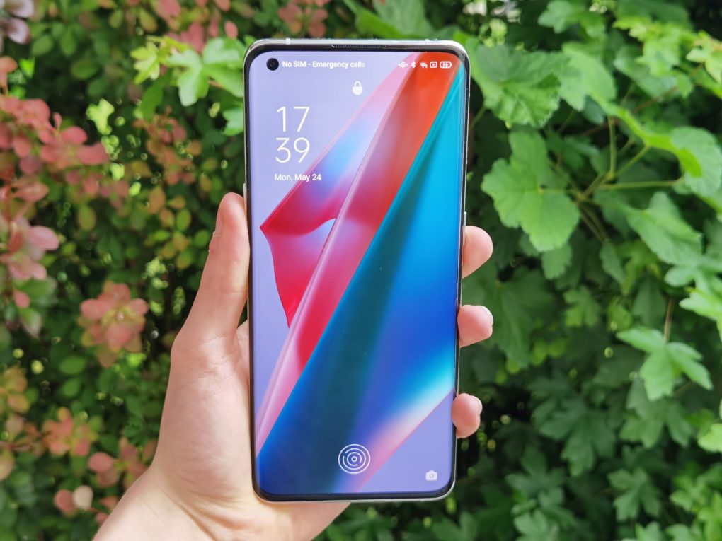 OPPO Find X3 Vorderseite