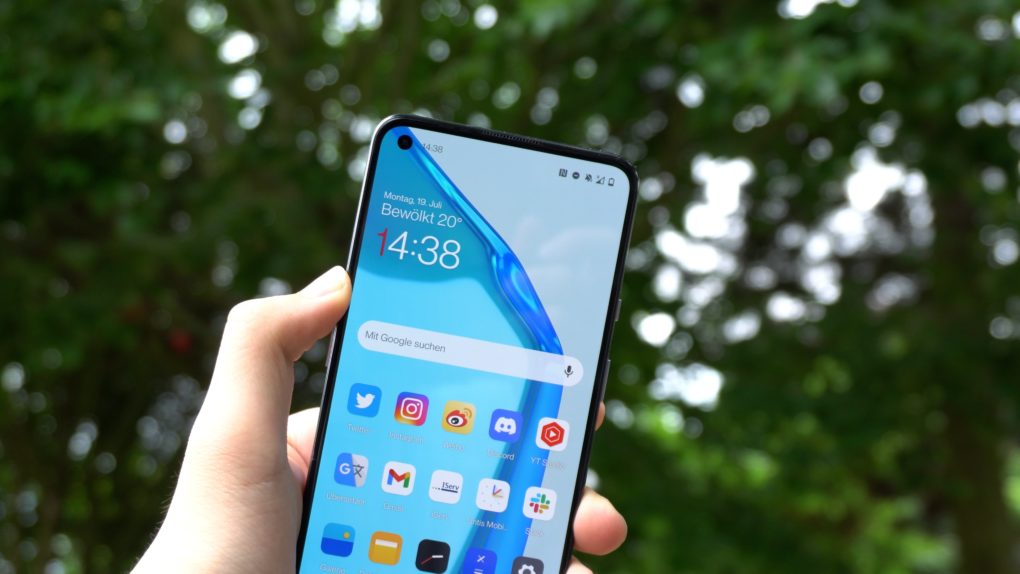 OnePlus 9 Vorderseite