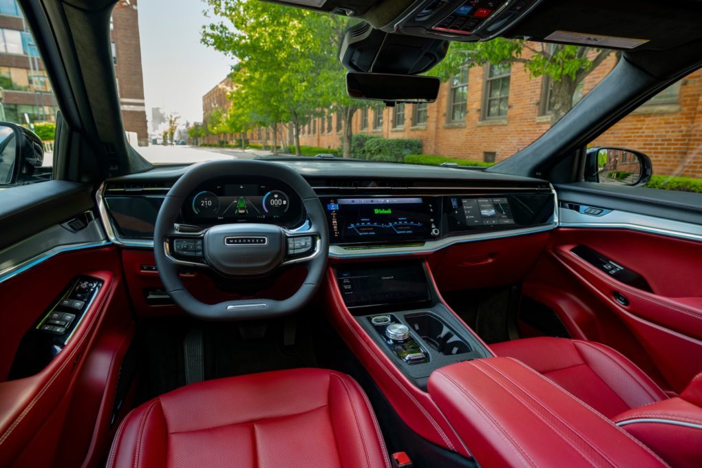 Jeep Wagoneer S Interieur