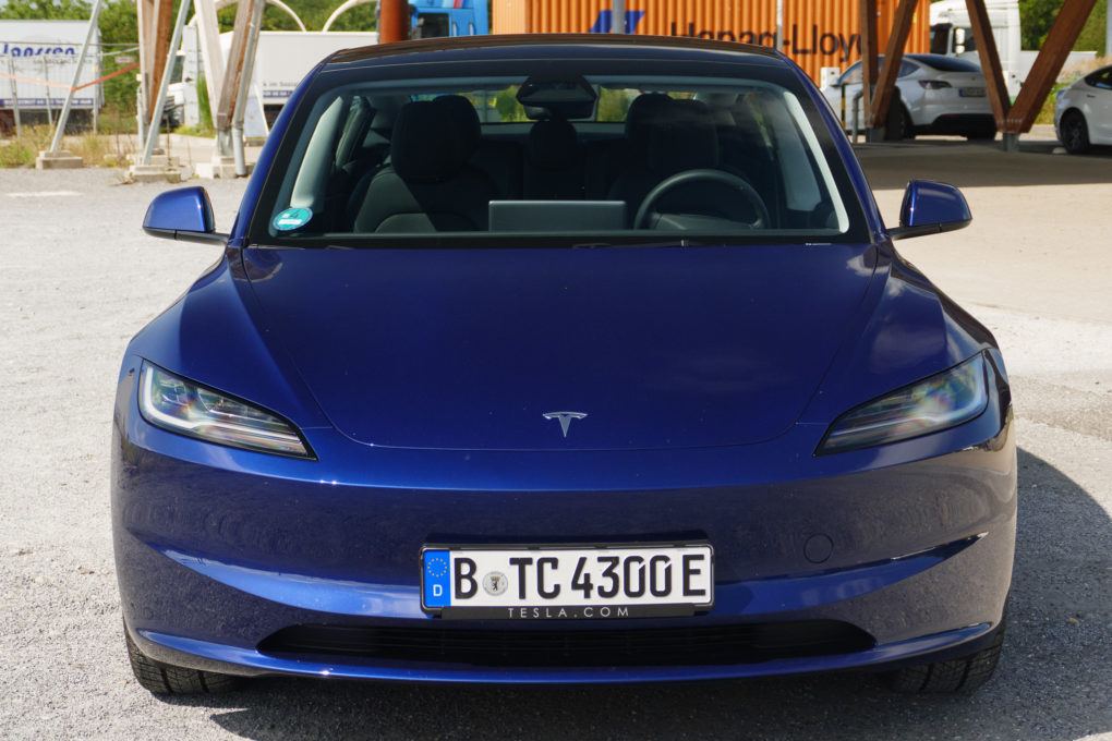 Tesla Model 3 Facelift Front