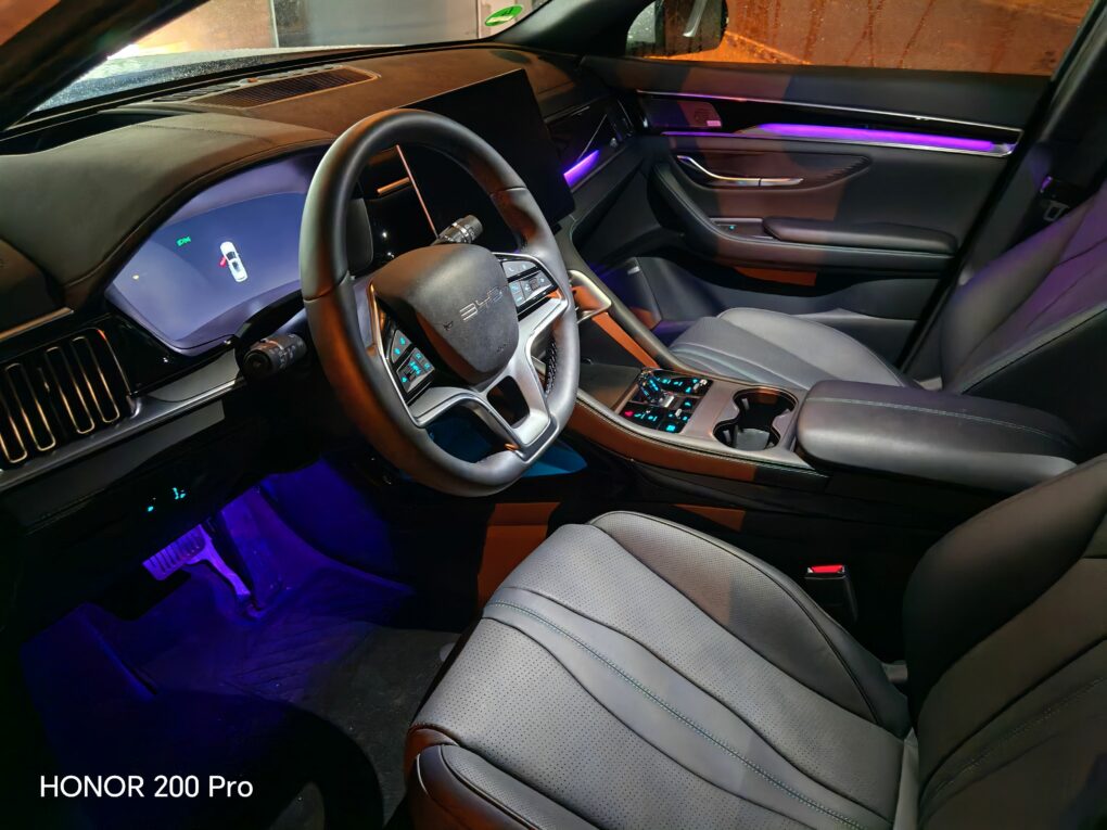BYD Seal UMD I Boost: Innenraum Fahrer