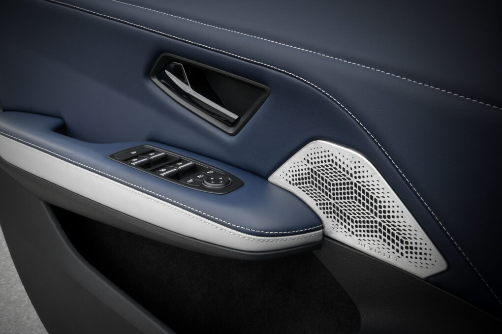 ALPINE A390 Sound