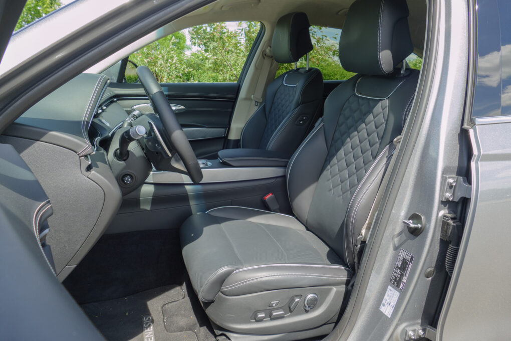 Genesis GV70 Vordersitze