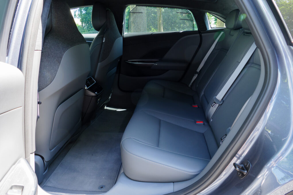 Lucid Air Pure Rücksitzbank