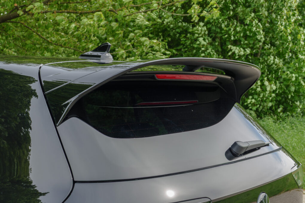 VW Golf 8 R Dachkantenspoiler