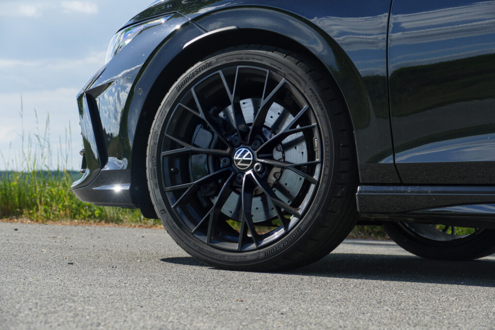 VW Golf 8 R Felge