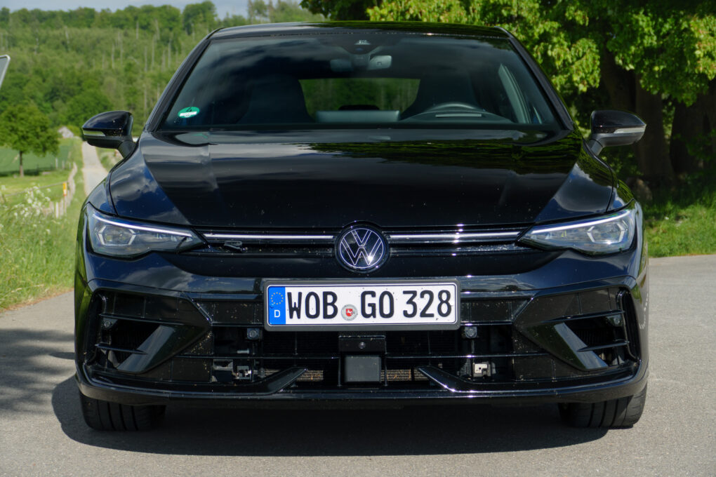 VW Golf 8 R Front