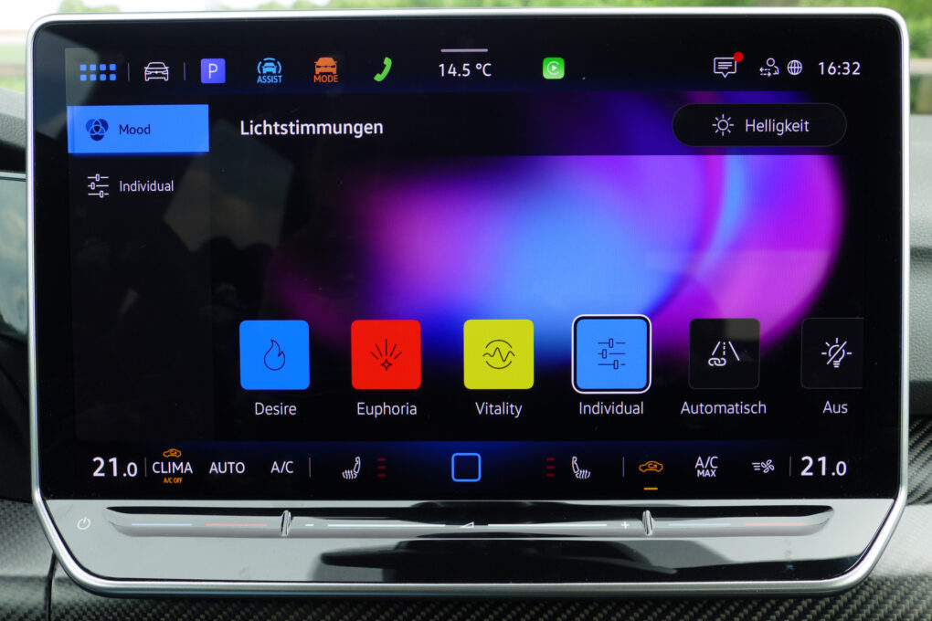 VW Golf 8 R Lichtstimmung