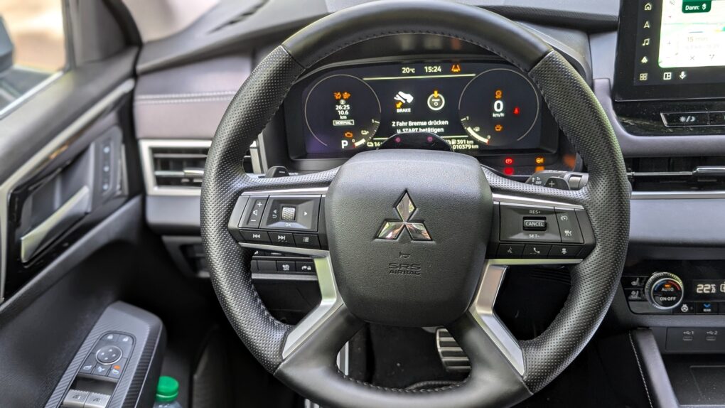 Mitsubishi Outlander Lenkrad